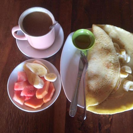 Leokap Homestay 图克图克 外观 照片